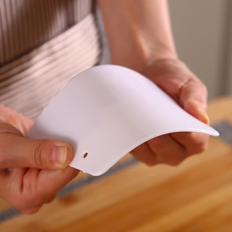 Espátula creme curvo para past - Dough Scraper Curved avaliação e preço